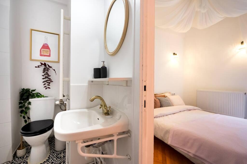 Downtown Cozy Apartment Old Town ブカレスト エクステリア 写真