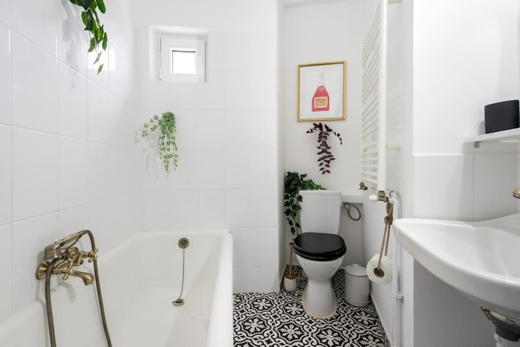 Downtown Cozy Apartment Old Town ブカレスト エクステリア 写真